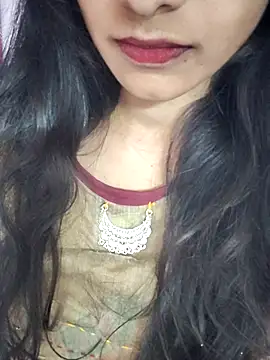 Queen-Bee143 online show from 02/10/26, 06:50