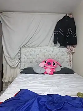 Harley Miller  online show from 12/23/25, 02:42