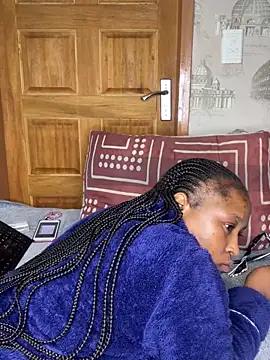 Bellabootie online show from 04/21/26, 07:06