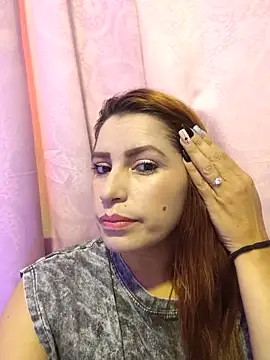 Snapshot of naty_hot4uu chatting on 05/22/26, 11:05 naty hot4uu online show from 05/22/26, 11:05