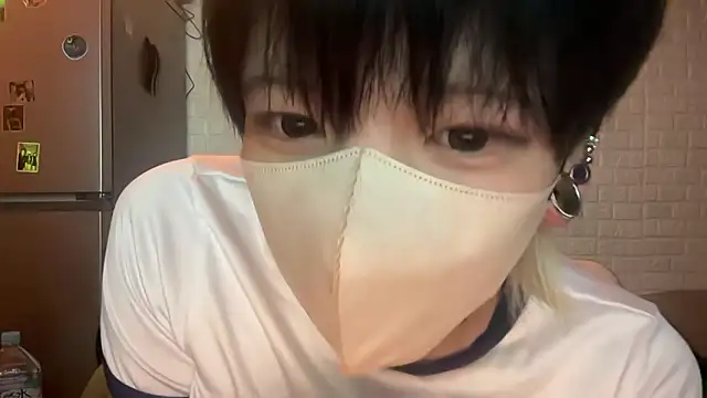 Snapshot of tora3220 chatting on 09/30/25, 01:16 tora3220 online show from 09/30/25, 01:16