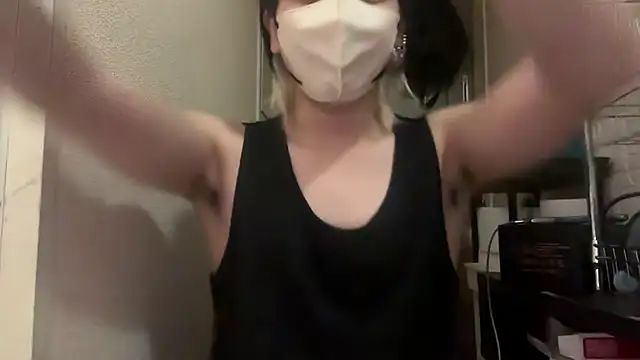 Snapshot of tora3220 chatting on 10/06/25, 01:52 tora3220 online show from 10/06/25, 01:52