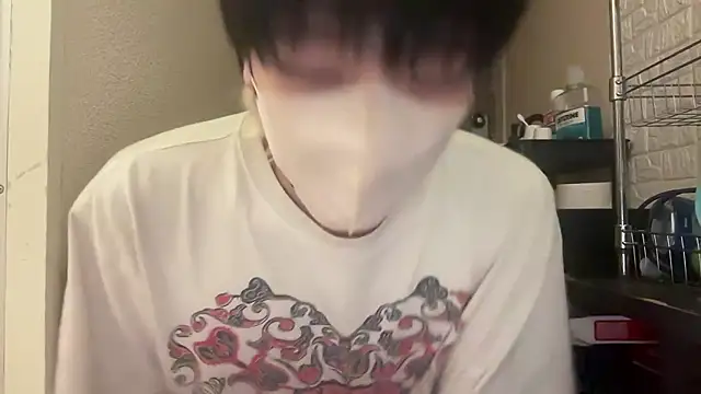 Snapshot of tora3220 chatting on 10/08/25, 12:25 tora3220 online show from 10/08/25, 12:25