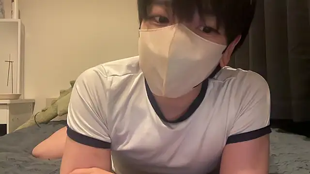 Snapshot of tora3220 chatting on 05/21/26, 01:40 tora3220 online show from 05/21/26, 01:40
