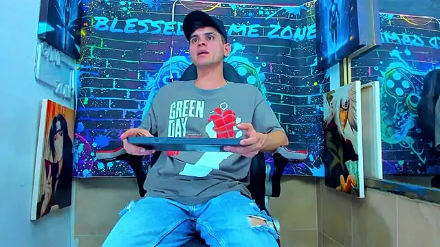 liam coleman25 online show from 03/08/26, 05:22