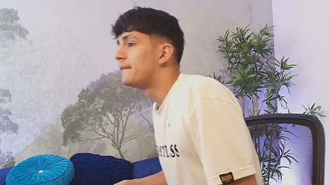 Snapshot of Axel_Draven chatting on 01/07/26, 11:12 Axel Draven online show from 01/07/26, 11:12