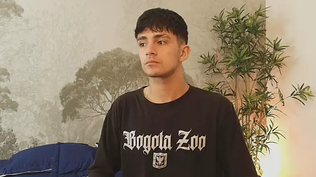 Snapshot of Axel_Draven chatting on 01/08/26, 11:12 Axel Draven online show from 01/08/26, 11:12