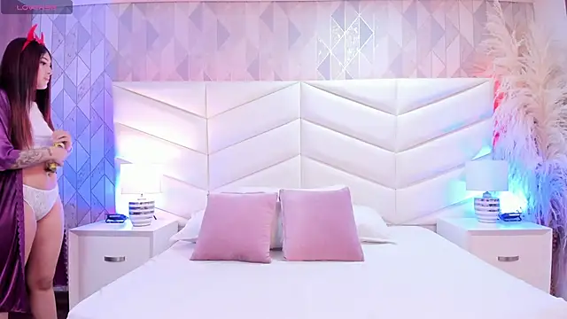 Snapshot of Charlotte_hall_ chatting on 09/26/25, 03:32 Charlotte hall online show from 09/26/25, 03:32