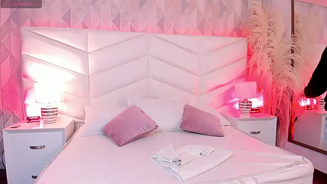 Snapshot of Charlotte_hall_ chatting on 09/27/25, 03:22 Charlotte hall online show from 09/27/25, 03:22