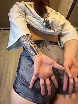 came lia1 online show from 03/17/26, 03:55