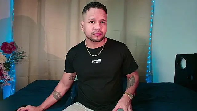 LucasGaeel online show from 02/04/26, 12:00