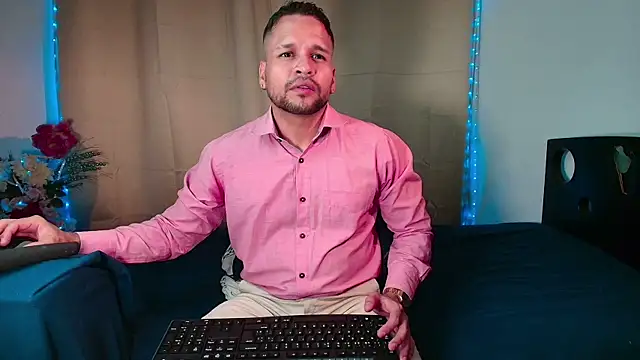 LucasGaeel online show from 02/05/26, 12:04