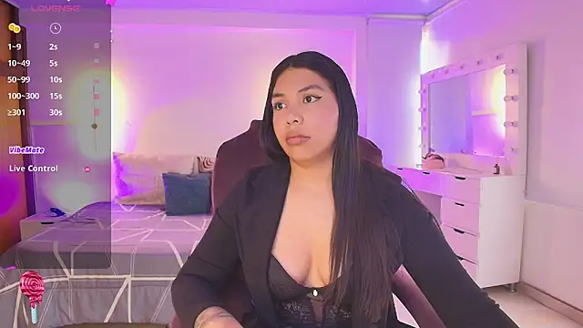 kloe28 online show from 04/15/26, 07:58