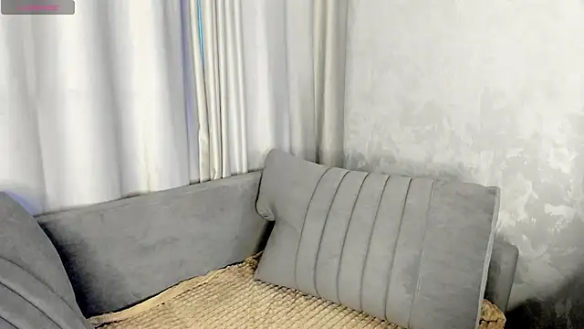 Michelle Murray online show from 10/17/25, 01:20