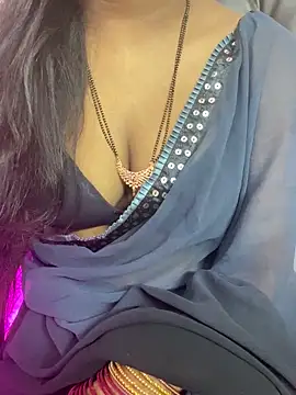 Snapshot of sweet-ananya23 chatting on 10/12/25, 06:45 sweet-ananya23 online show from 10/12/25, 06:45