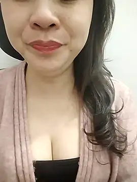 Girl Shy2000 online show from 02/02/26, 01:15