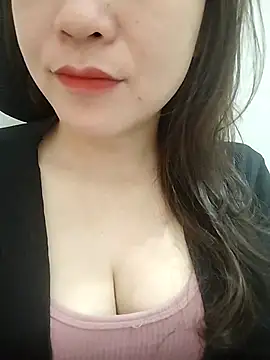 Girl Shy2000 online show from 02/26/26, 02:43