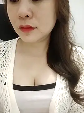 Girl Shy2000 online show from 03/28/26, 11:21