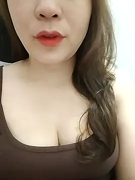 Girl Shy2000 online show from 04/20/26, 09:49