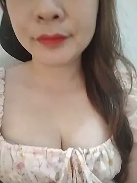 Snapshot of Girl_Shy2000 chatting on 06/08/26, 01:28 Girl Shy2000 online show from 06/08/26, 01:28