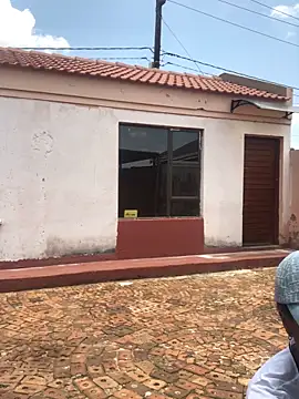 Snapshot of Caramel102004 chatting on 12/05/25, 09:29 Caramel102004 online show from 12/05/25, 09:29