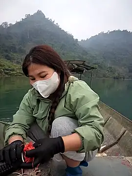 Meoweo 23 online show from 12/16/25, 12:04