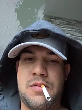 Moisesjrtapia online show from 11/28/25, 03:25