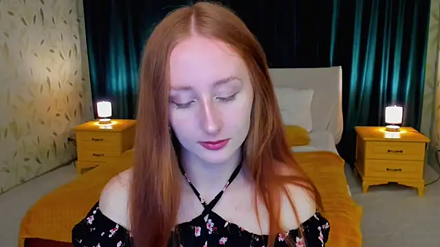 Snapshot of TwilightSerena chatting on 10/13/25, 08:09 TwilightSerena online show from 10/13/25, 08:09