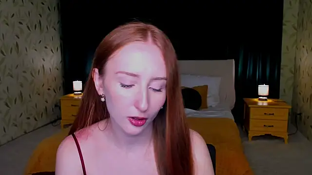 Snapshot of TwilightSerena chatting on 10/20/25, 11:43 TwilightSerena online show from 10/20/25, 11:43