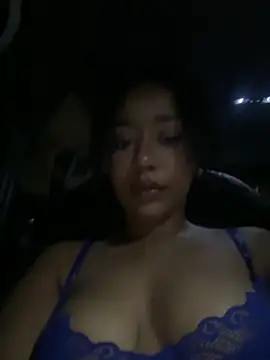 Snapshot of DarkFantisyxx chatting on 10/17/25, 08:33 DarkFantisyxx online show from 10/17/25, 08:33