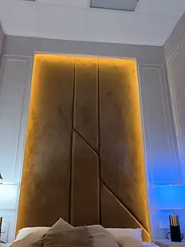 Luna Olsen online show from 01/15/26, 04:06