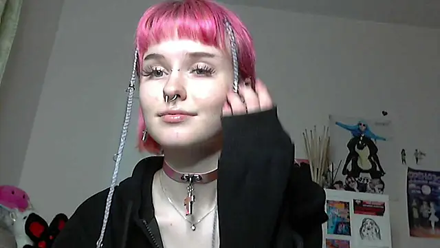 Snapshot of Paradoxy_ chatting on 02/16/26, 08:16 Paradoxy online show from 02/16/26, 08:16