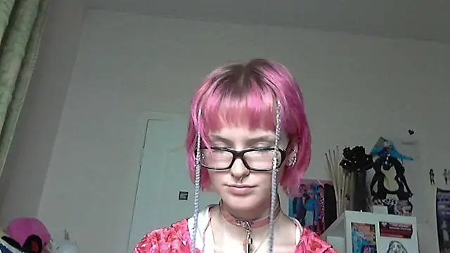 Snapshot of Paradoxy_ chatting on 03/27/26, 08:41 Paradoxy online show from 03/27/26, 08:41