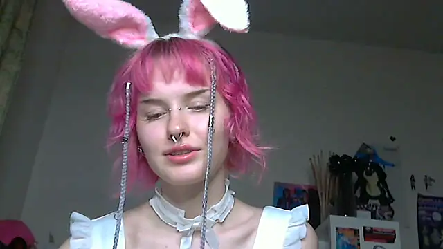 Snapshot of Paradoxy_ chatting on 03/30/26, 08:10 Paradoxy online show from 03/30/26, 08:10