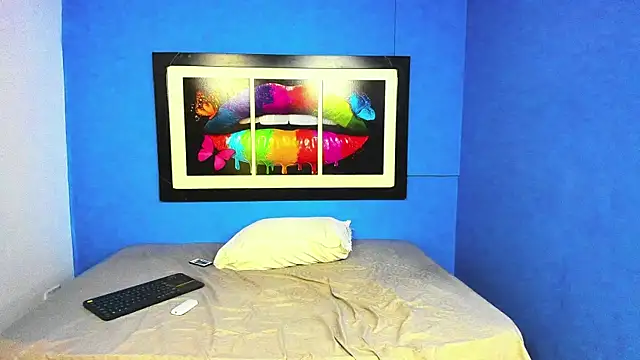 loversvalery online show from 10/11/25, 12:26