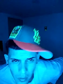 Pingasaboy20 online show from 09/29/25, 05:23