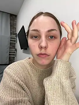 Im Regina online show from 11/29/25, 06:22