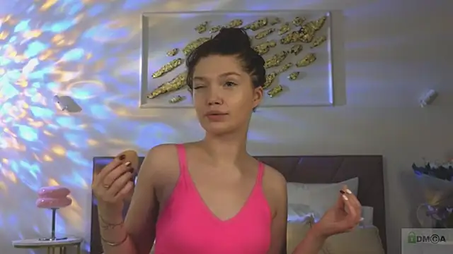 Snapshot of Nicole_Broown_ chatting on 12/03/25, 09:35 Nicole Broown online show from 12/03/25, 09:35