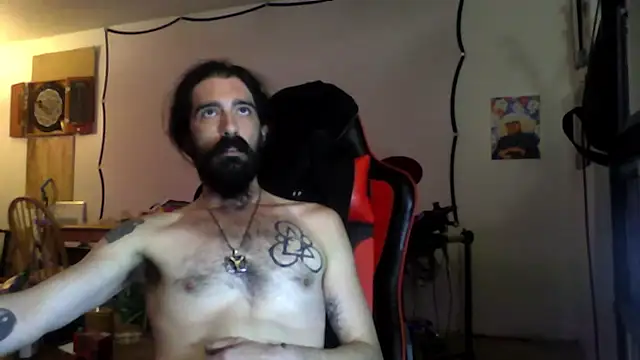 Snapshot of Neekaleek89 chatting on 10/10/25, 04:06 Neekaleek89 online show from 10/10/25, 04:06