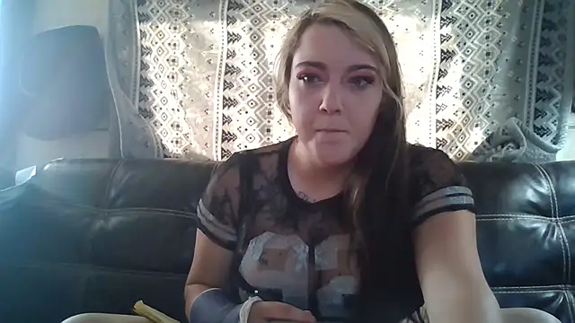 midnightminx803532 online show from 09/25/25, 05:05