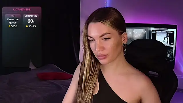 MissMaya   online show from 10/01/25, 08:15
