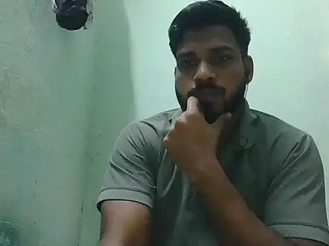 Snapshot of Raw12499 chatting on 10/13/25, 05:13 Raw12499 online show from 10/13/25, 05:13