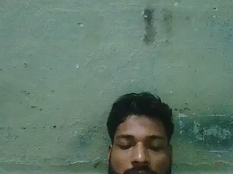 Snapshot of Raw12499 chatting on 10/18/25, 09:43 Raw12499 online show from 10/18/25, 09:43