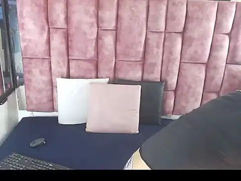 Jerom xx online show from 10/16/25, 08:32