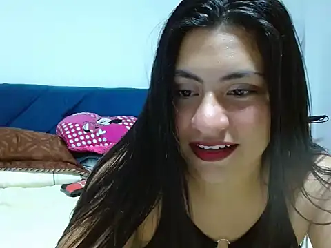 Snapshot of Maira_Diaz chatting on 10/09/25, 03:21 Maira Diaz online show from 10/09/25, 03:21