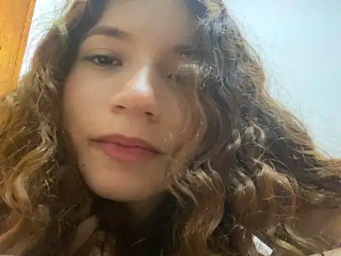 meridacute  online show from 10/18/25, 06:16