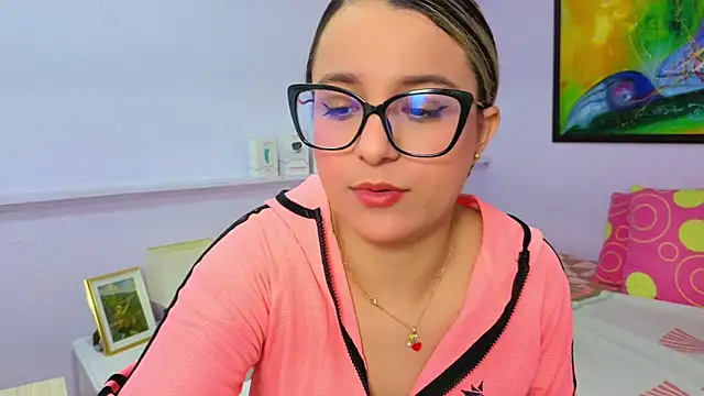 katiaa lovv online show from 04/20/26, 12:19