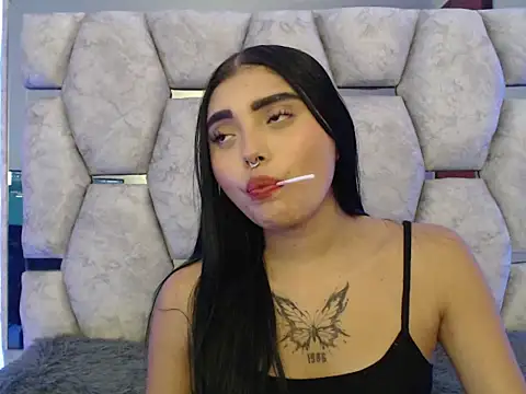 AnalyMilles online show from 10/24/25, 10:06