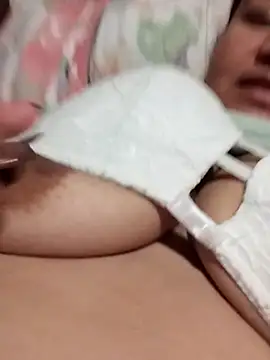 MEYBELLATINA online show from 11/15/25, 10:37