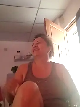 MEYBELLATINA online show from 01/31/26, 10:08